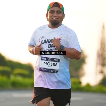 Runner Photo 7851735