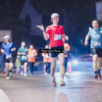 Runner Photo 7851742