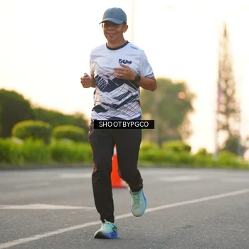 Runner Photo 7851743