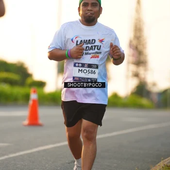 Runner Photo 7851744