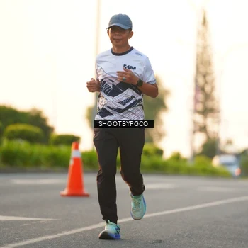 Runner Photo 7851747
