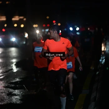 Runner Photo 7851755