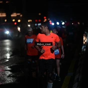 Runner Photo 7851756