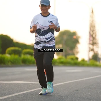 Runner Photo 7851766