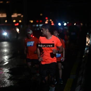 Runner Photo 7851769