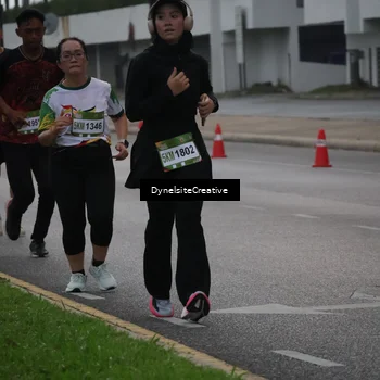 Runner Photo 7851771