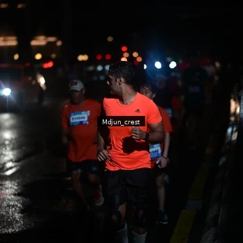 Runner Photo 7851773