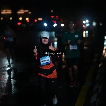 Runner Photo 7851778