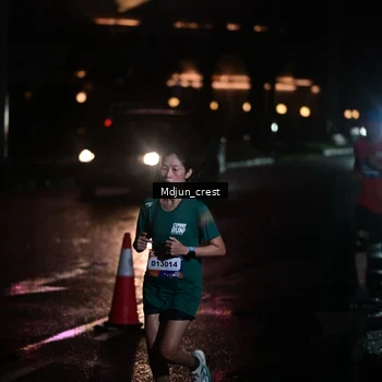 Runner Photo 7851800