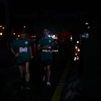 Runner Photo 7851872