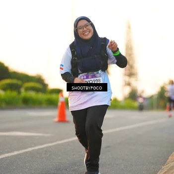 Runner Photo 7851873