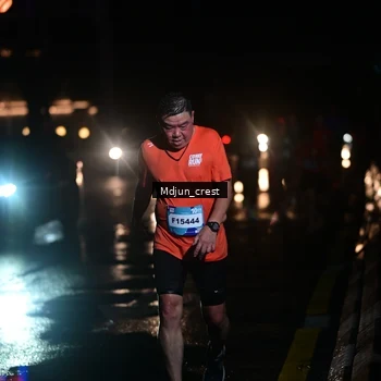 Runner Photo 7851893