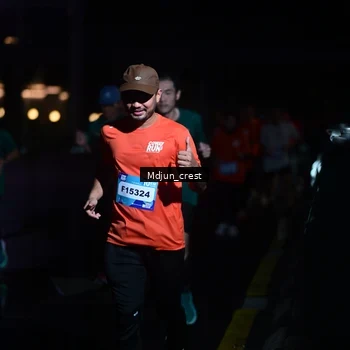 Runner Photo 7851932