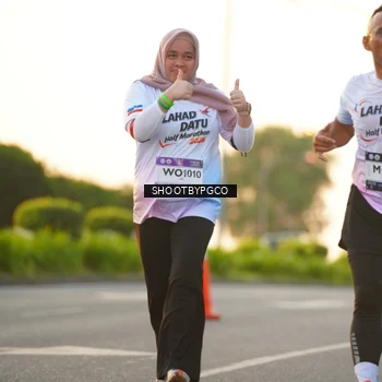 Runner Photo 7851936