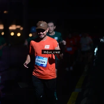Runner Photo 7851937