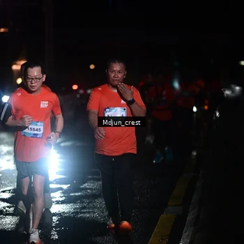 Runner Photo 7851971
