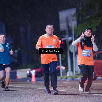Runner Photo 7851972