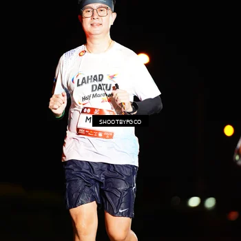 Runner Photo 7851974