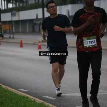Runner Photo 7852011