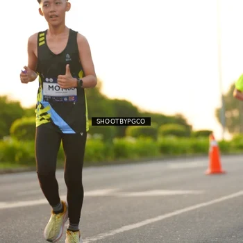 Runner Photo 7852042