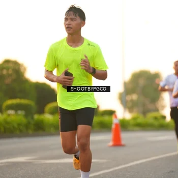 Runner Photo 7852043
