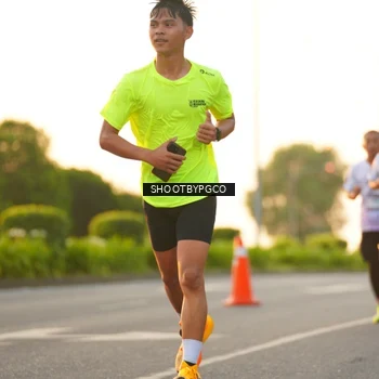 Runner Photo 7852055