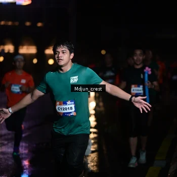 Runner Photo 7852062