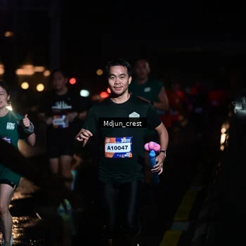 Runner Photo 7852064