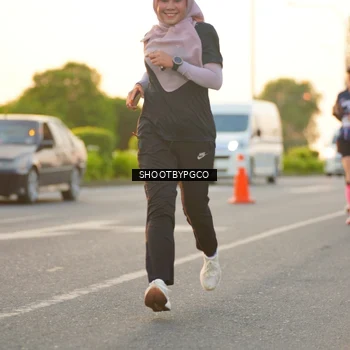 Runner Photo 7852093