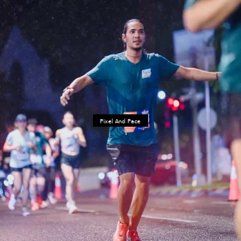 Runner Photo 7852106
