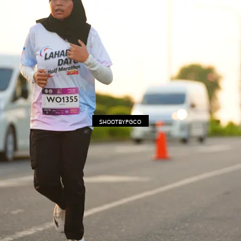 Runner Photo 7852114
