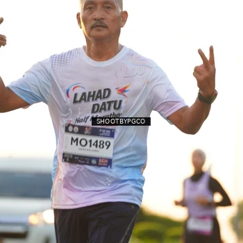 Runner Photo 7852132
