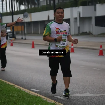 Runner Photo 7852135