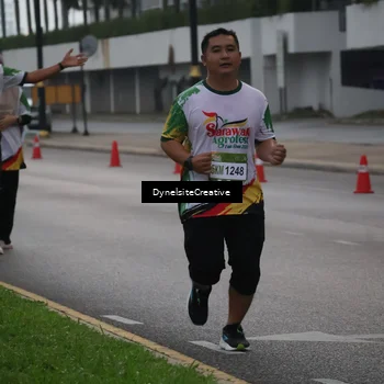 Runner Photo 7852149