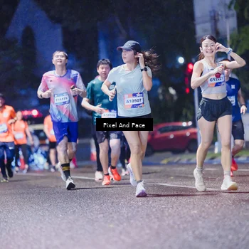 Runner Photo 7852153