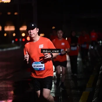 Runner Photo 7852210