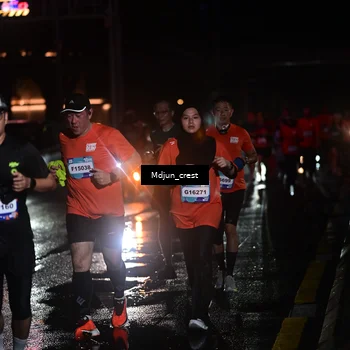 Runner Photo 7852223