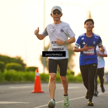 Runner Photo 7852236