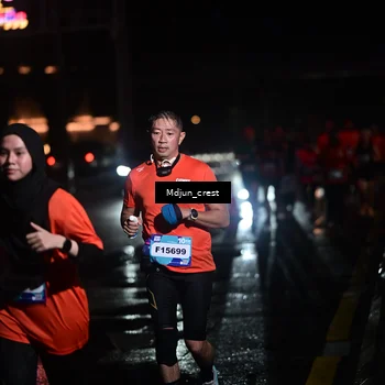 Runner Photo 7852246