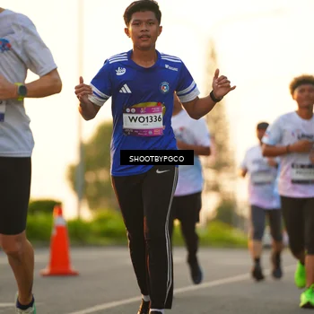 Runner Photo 7852250