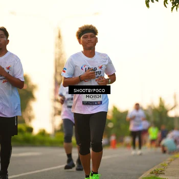 Runner Photo 7852265