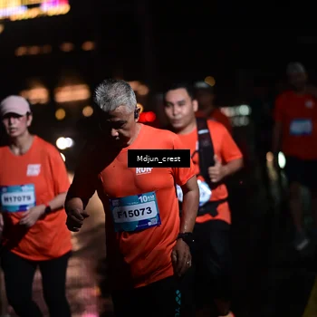 Runner Photo 7852278