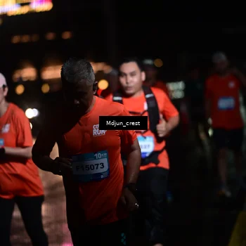 Runner Photo 7852280