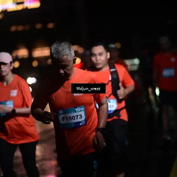 Runner Photo 7852293