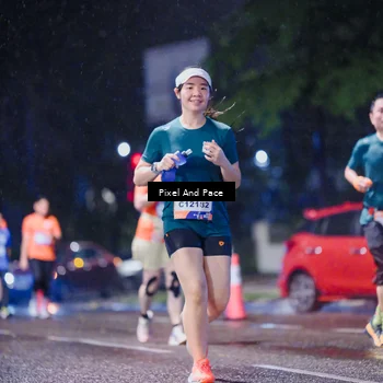 Runner Photo 7852354