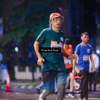 Runner Photo 7852390