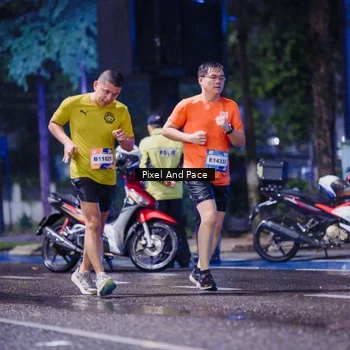 Runner Photo 7852406