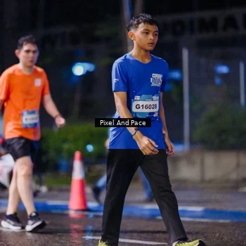 Runner Photo 7852410