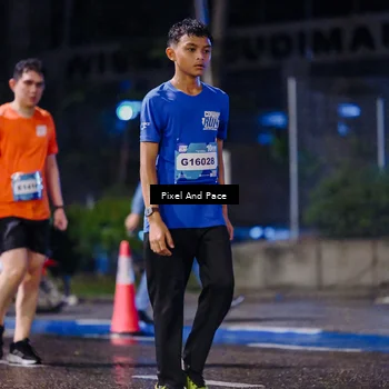 Runner Photo 7852411