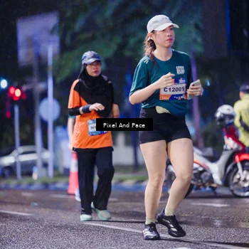 Runner Photo 7852419